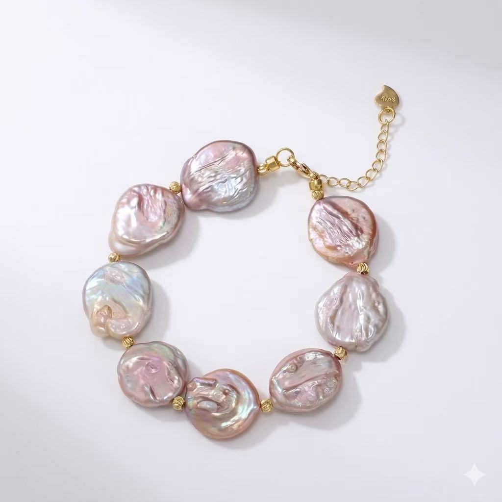 Flat Baroque Pearl Bracelet – Freshwater Pearl, 18K Gold Plated (White / Lavender)