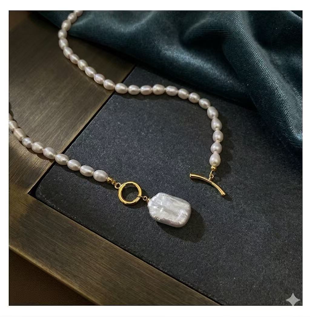 Natural Baroque Pearl Set – Necklace & Matching Earrings