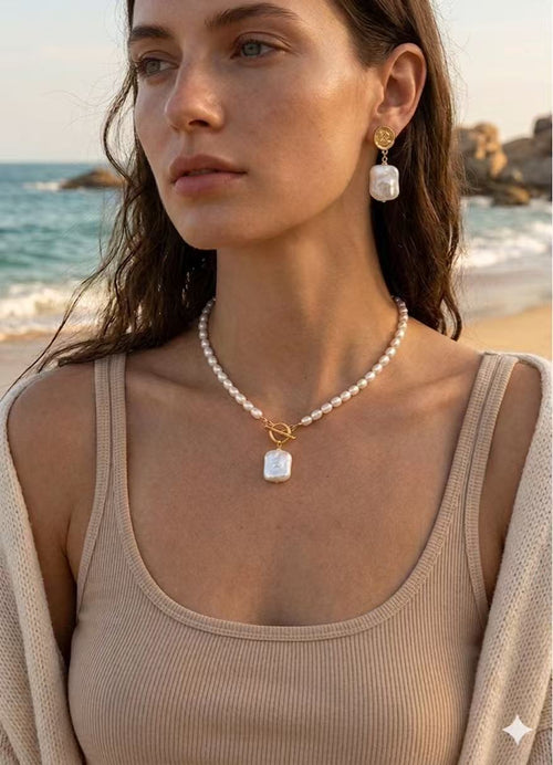 Baroque Pearl Pendant Necklace – Square Freshwater Pearl, Gold-Plated
