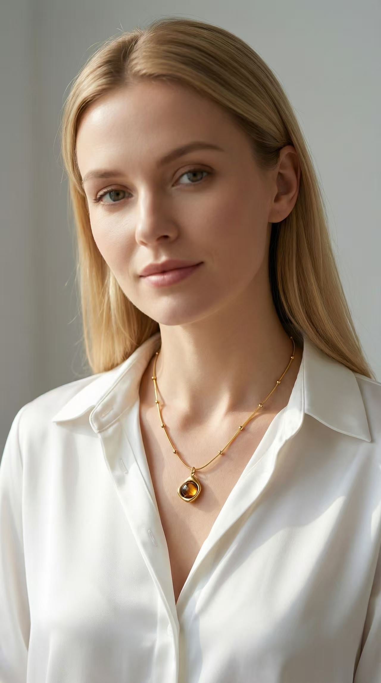 Vintage Tiger Eye Inspired Pendant Necklace – Minimal Gold Chain