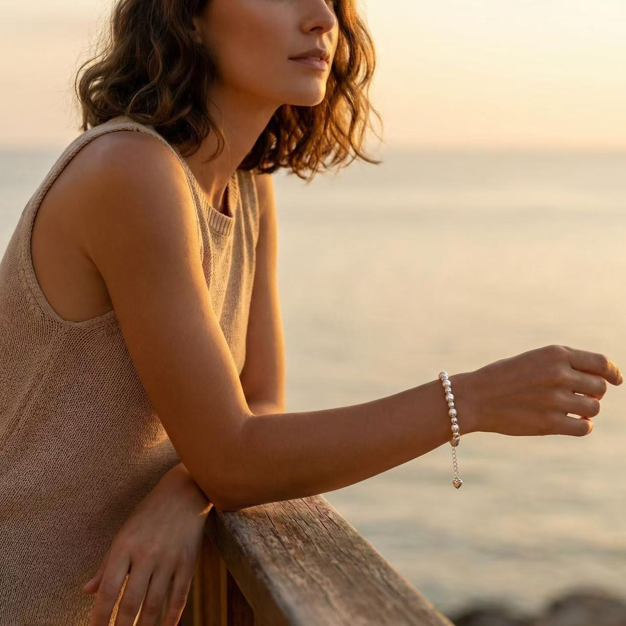 Brushed Cat Eye Bead Bracelet in 925 Sterling Silver – Minimal Elegant Design