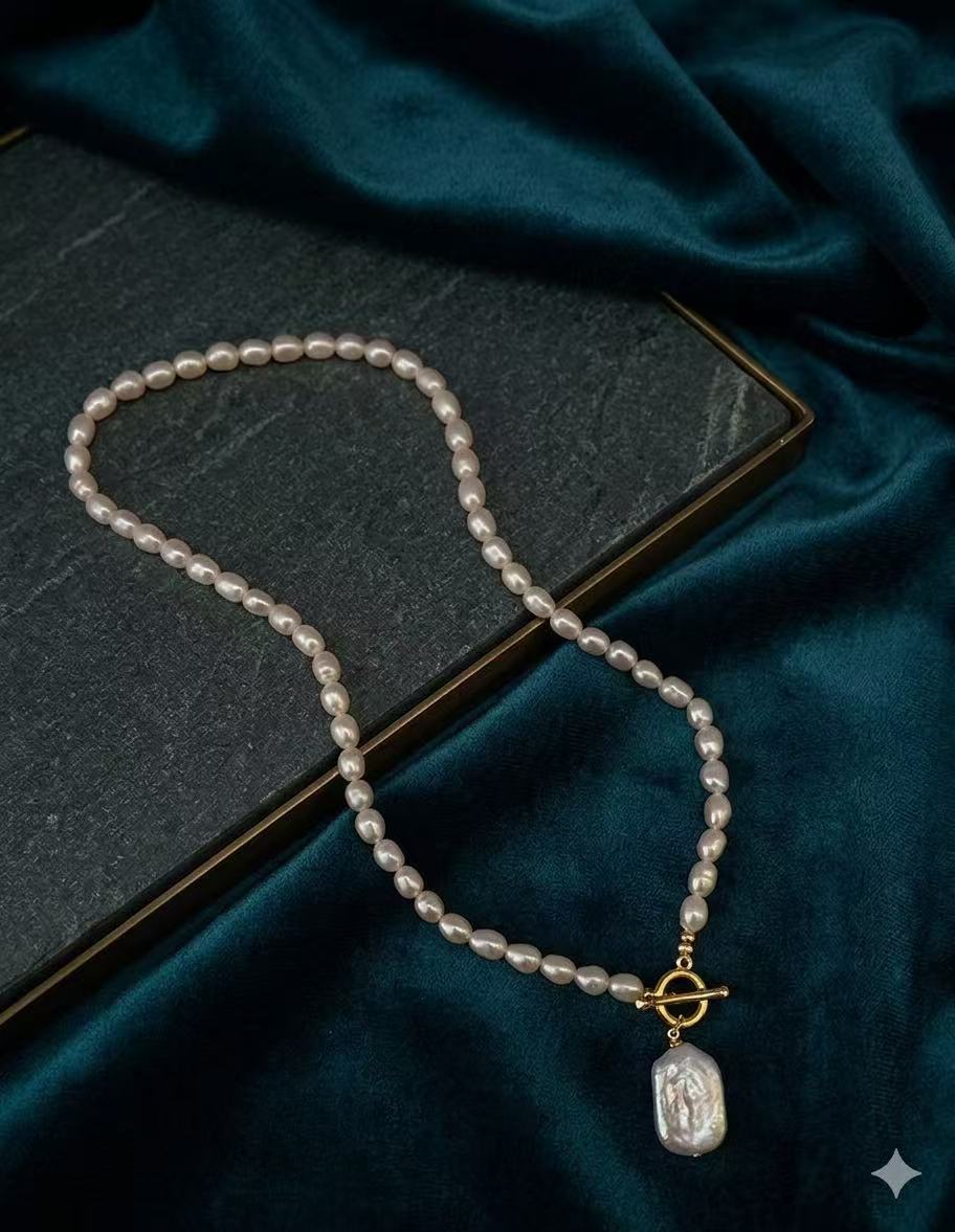 Natural Baroque Pearl Set – Necklace & Matching Earrings