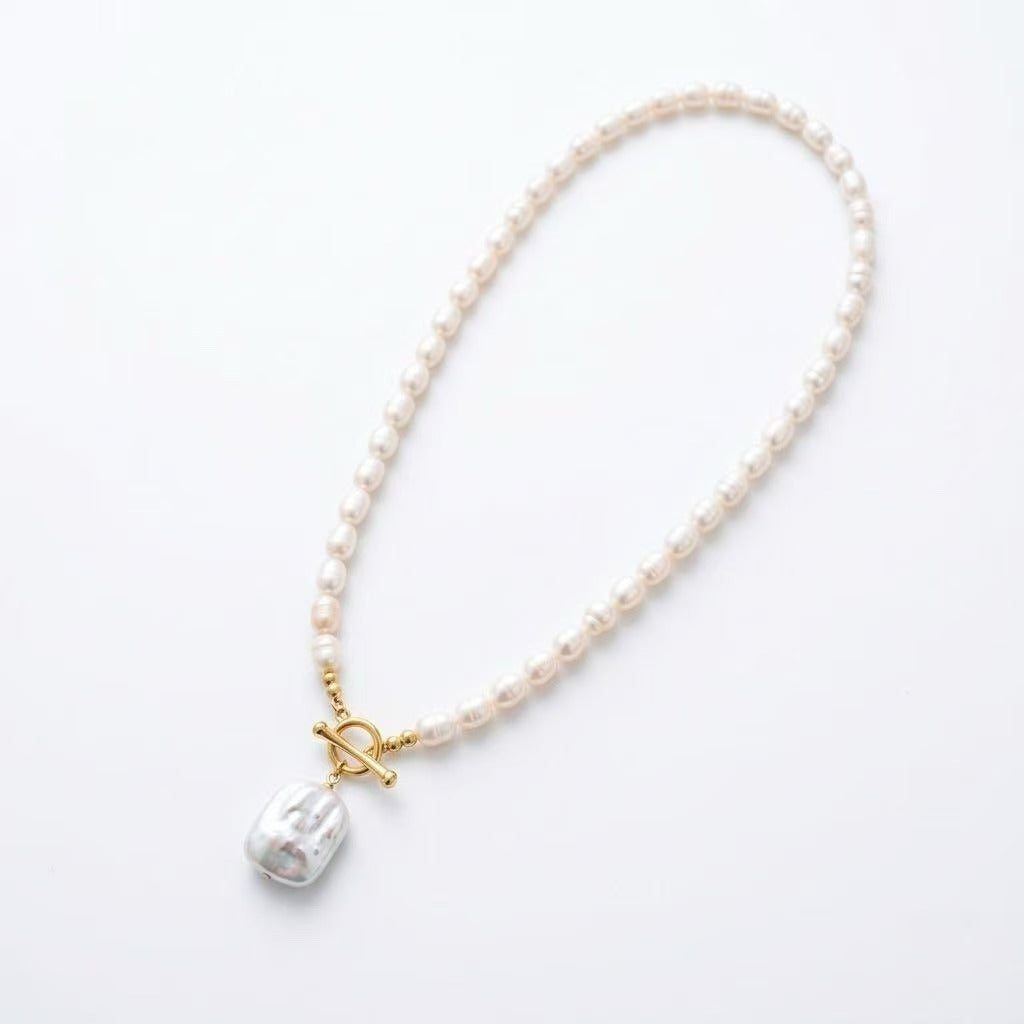 Baroque Pearl Pendant Necklace – Square Freshwater Pearl, Gold-Plated