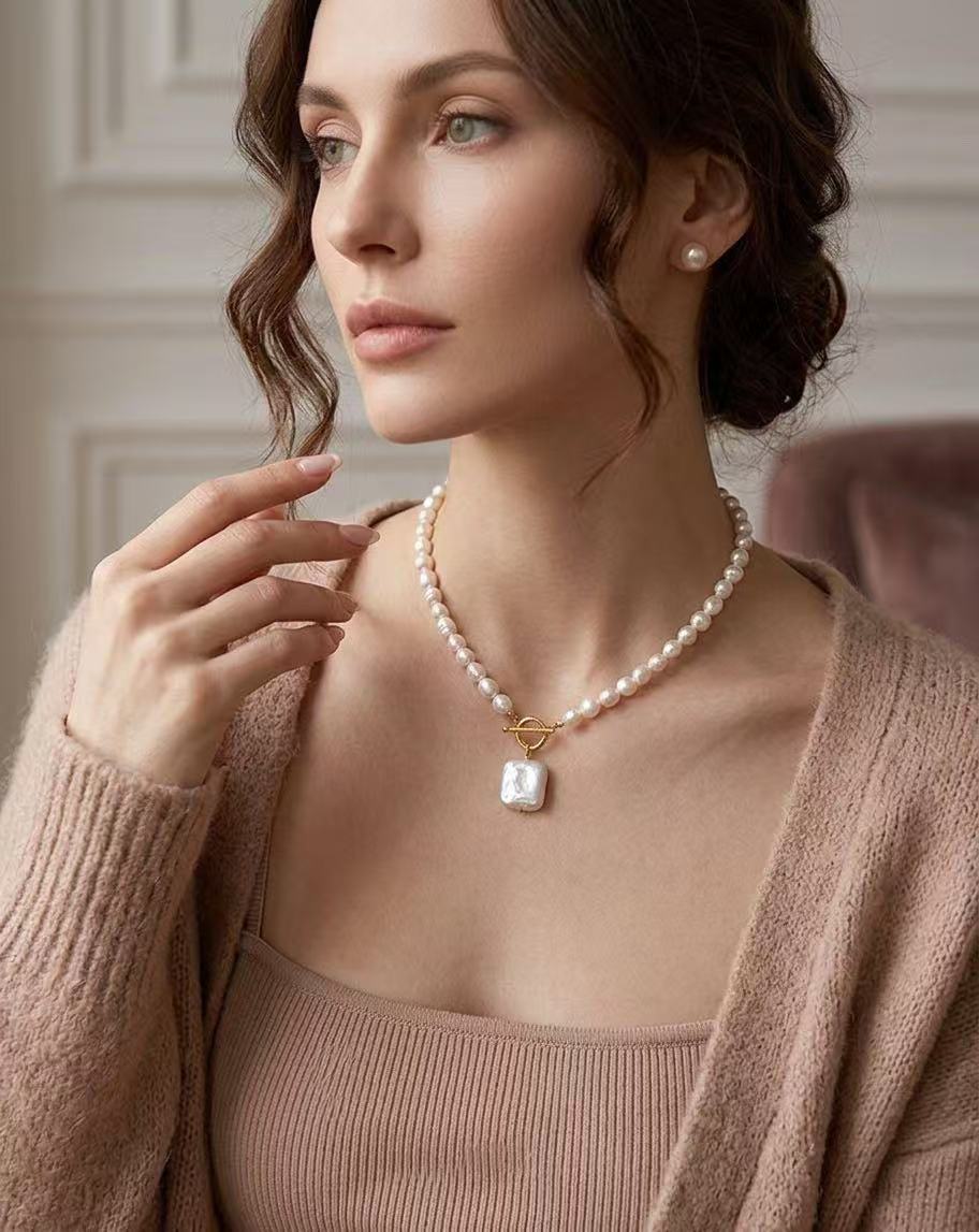 Baroque Pearl Pendant Necklace – Square Freshwater Pearl, Gold-Plated