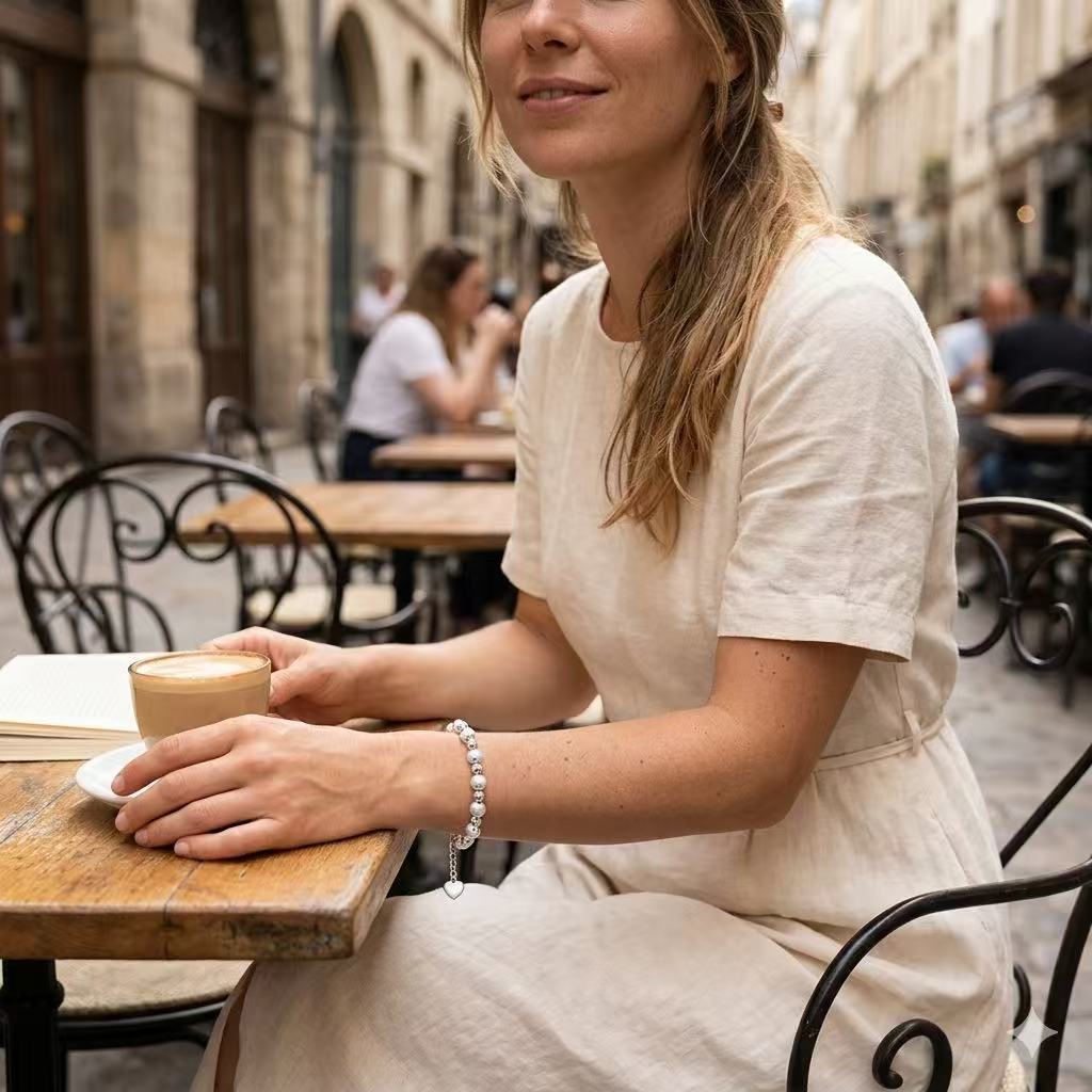 Brushed Cat Eye Bead Bracelet in 925 Sterling Silver – Minimal Elegant Design