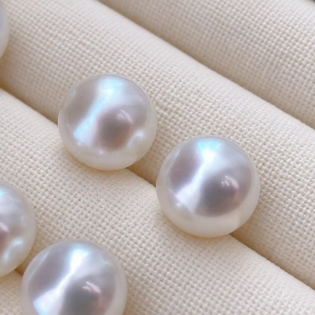 Freshwater Pearl Jewellery Set | 10–11mm Button Studs & 7.5–8.5mm Necklace